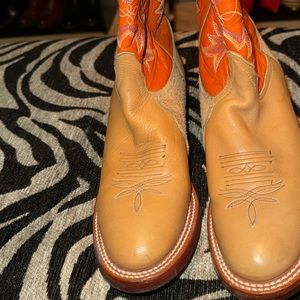 Women’s Tony Lama Boots